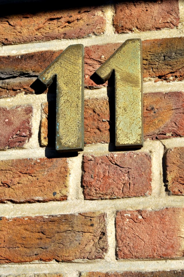 11