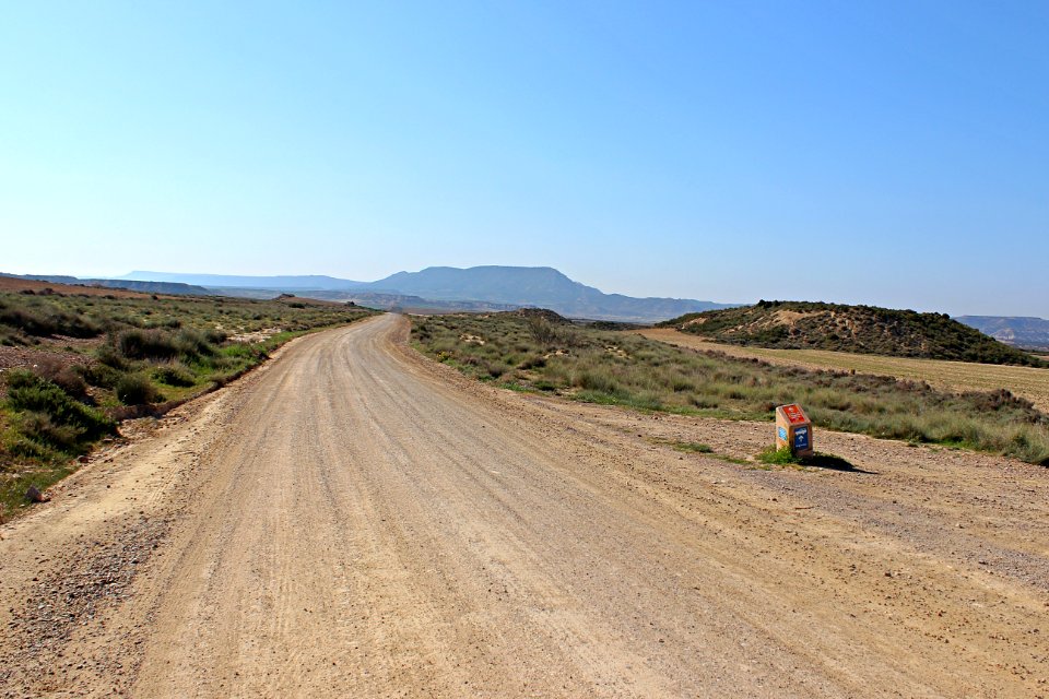 Caminos de Bardenas Reales (Navarra).