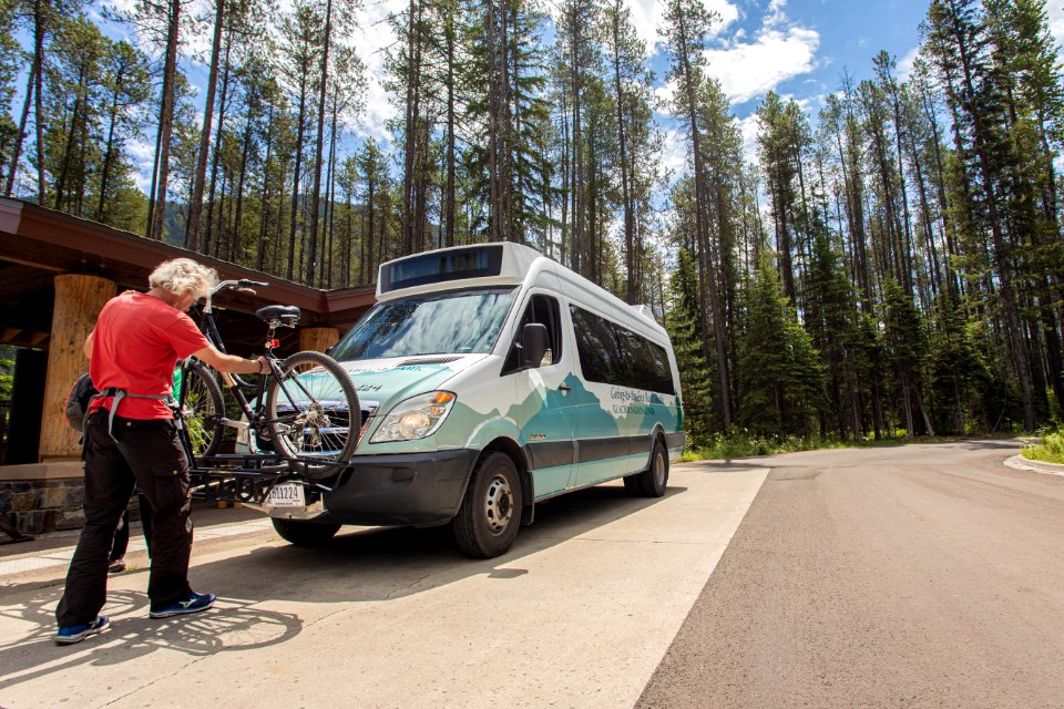 Free Spring Bicycle Shuttle Bus