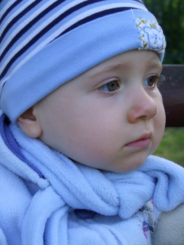Beautiful a cap eyes