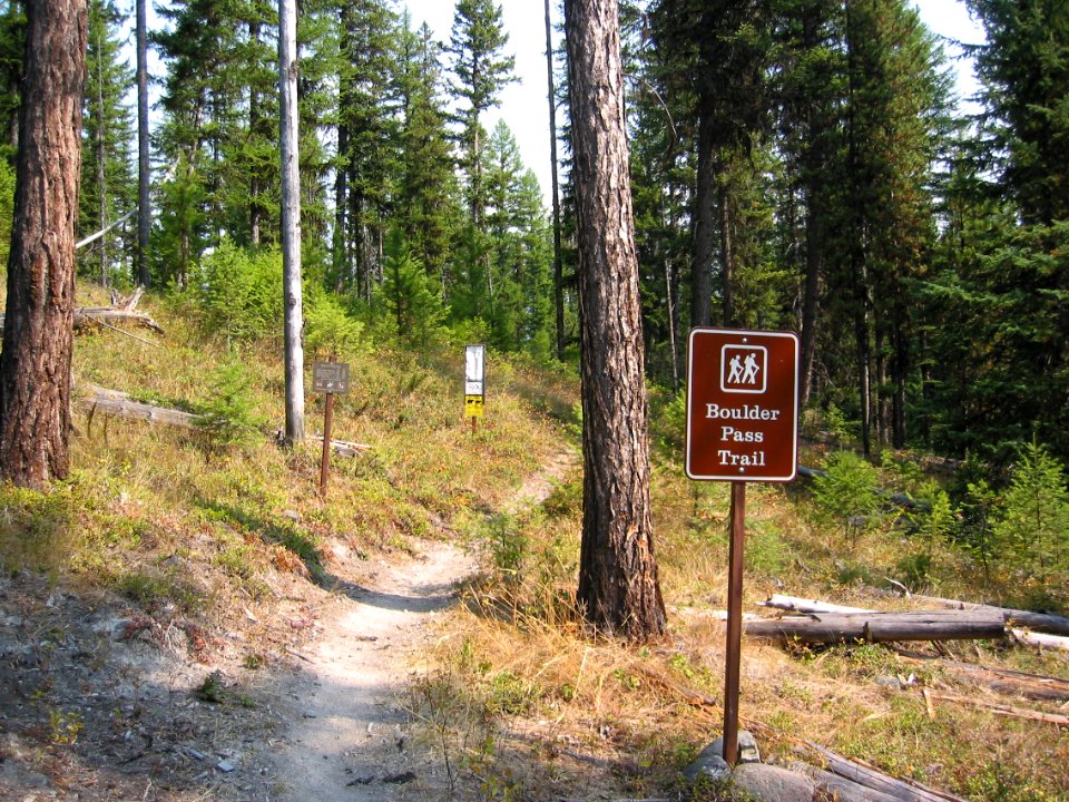 Boulder Pass Trailhead