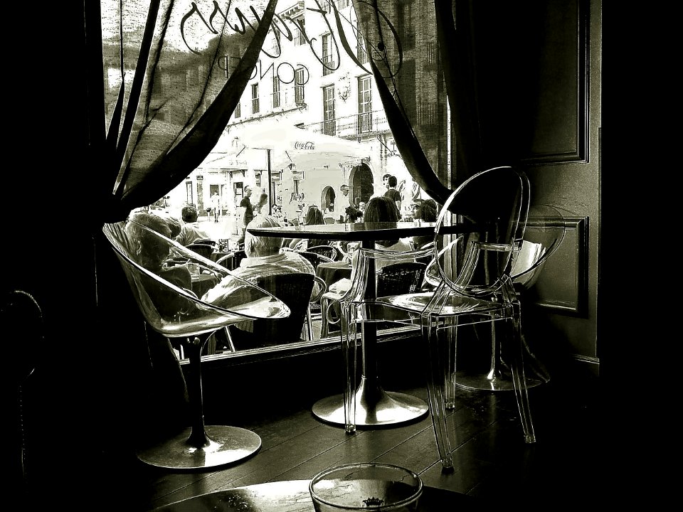 Bar Strauss Concept.