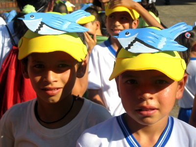Children at the San Vicente Migratory Bird Festival in Colombia