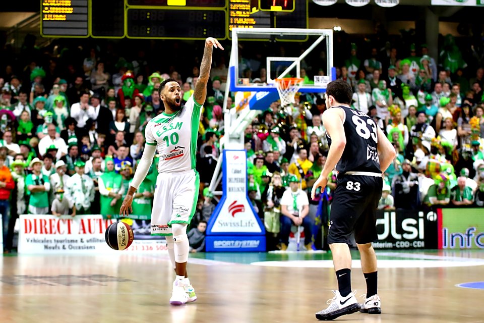 ESSM Dijon - Match de Carnaval