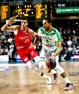ESSM LE PORTEL - SLUC NANCY BASKET