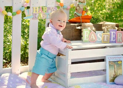 Pastel wood crate zaiden