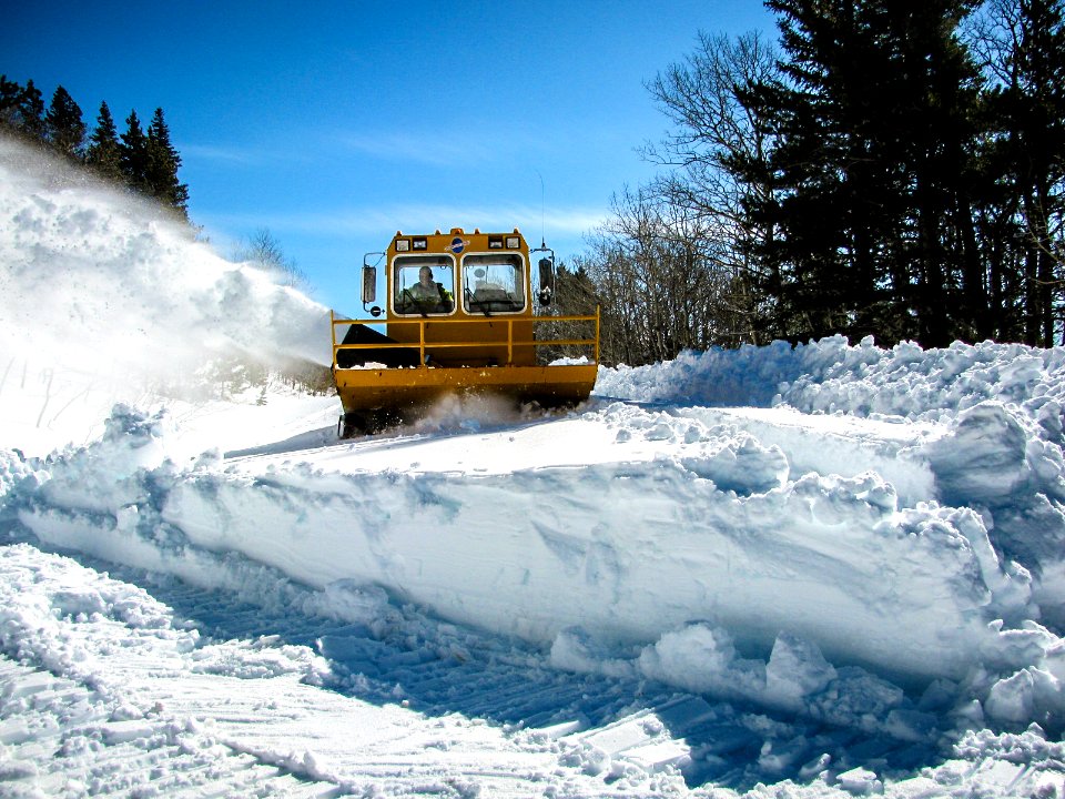 PLOWING-TWOMED-APRIL2018-0653