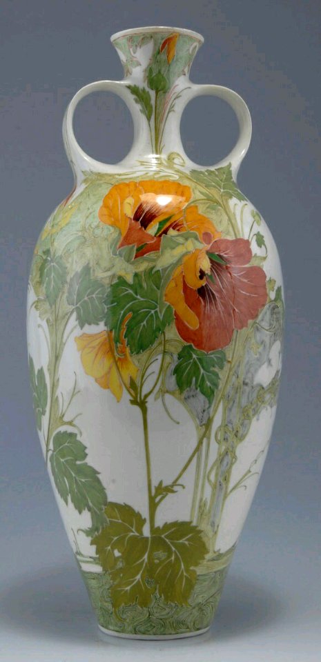 Rozenburg, Den Haag, “Eggshell" Porcelain vase, painted by Schellink, Samuel.