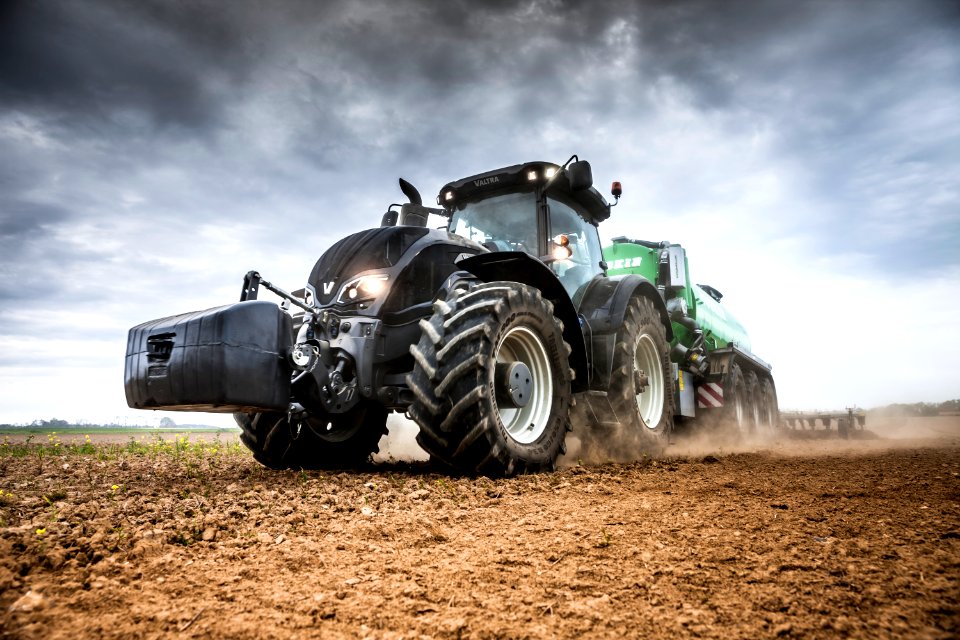 Valtra S Series tractor