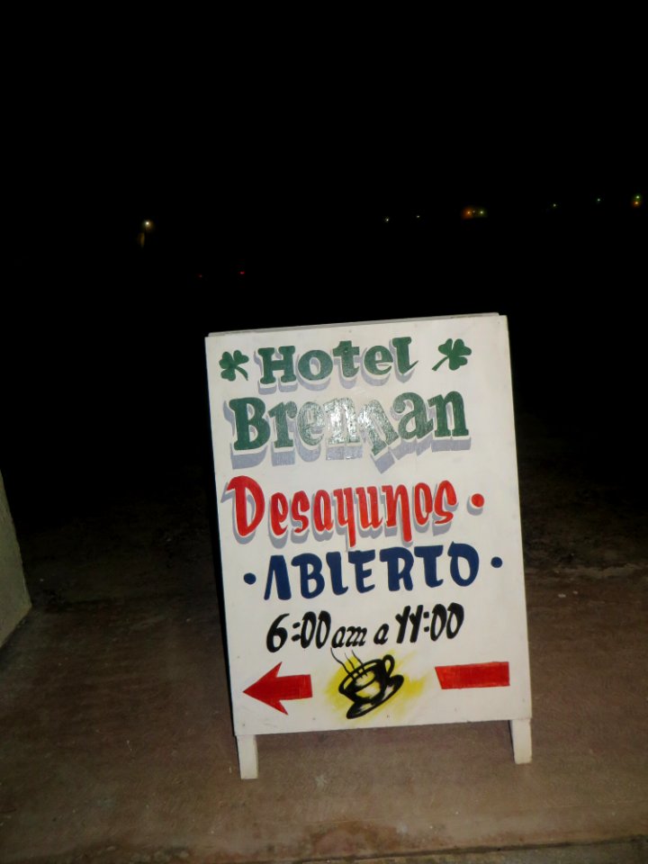 Scenes from last night in Baja (7)
