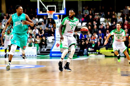 ESSM LE PORTEL - PAU LACQ ORTHEZ 21