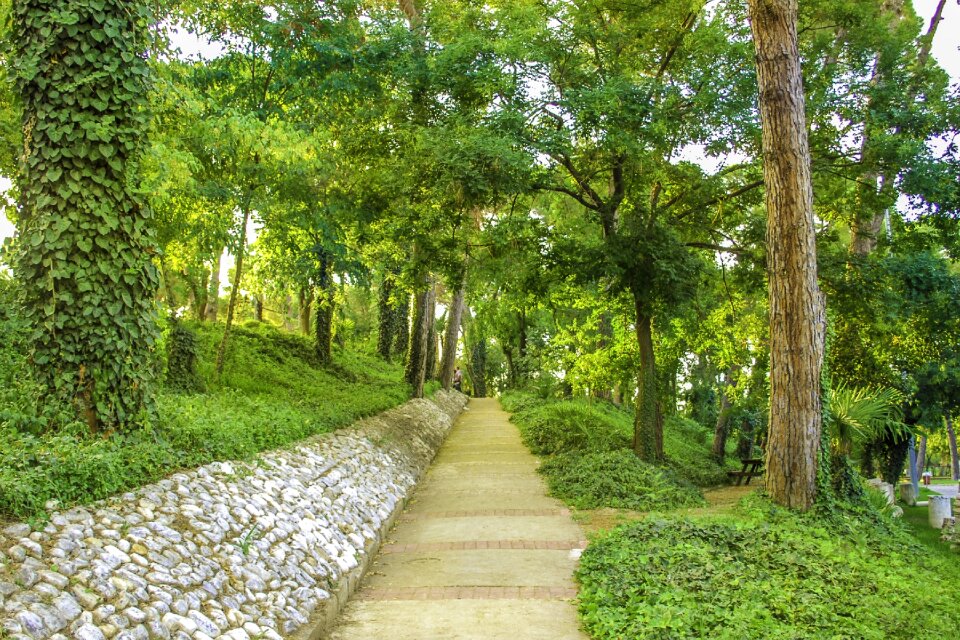 Turkey salihli hiking trail