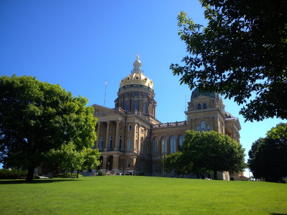 Des moines building dome