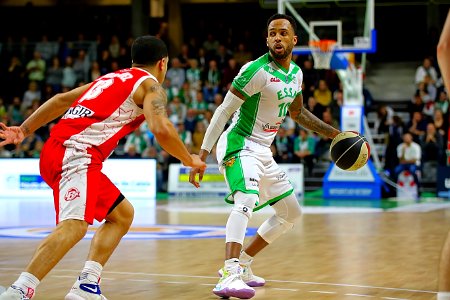 ESSM LE PORTEL - CHOLET BASKET