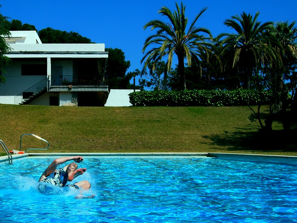 Pool, use case