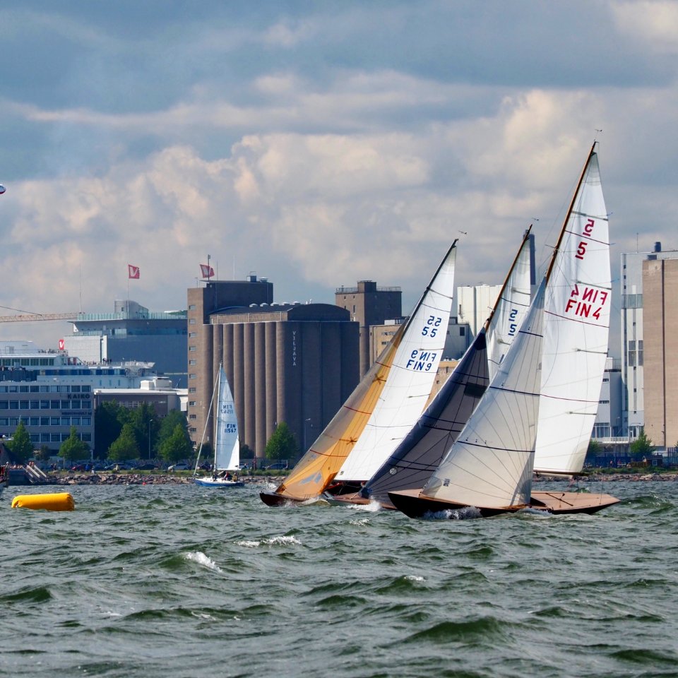 int5m & 5.5mR start - Prompt Regatta 2019