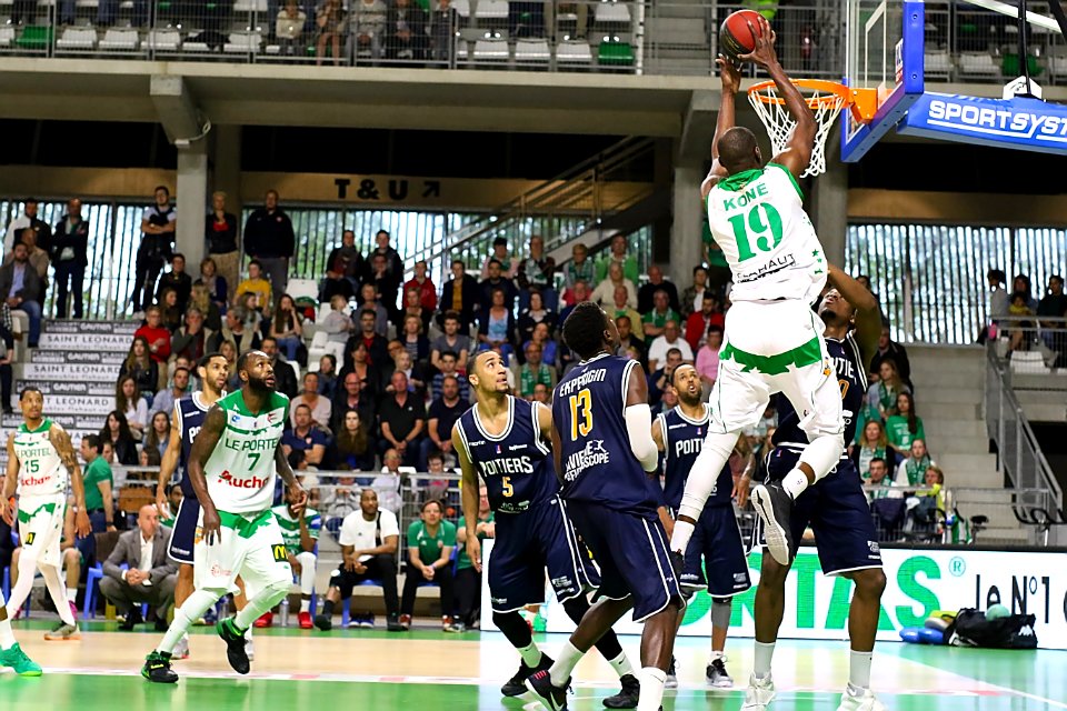 ESSM POITIER PRO B BASKET