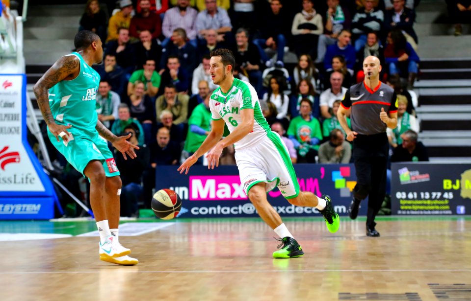 ESSM LE PORTEL - PAU LACQ ORTHEZ