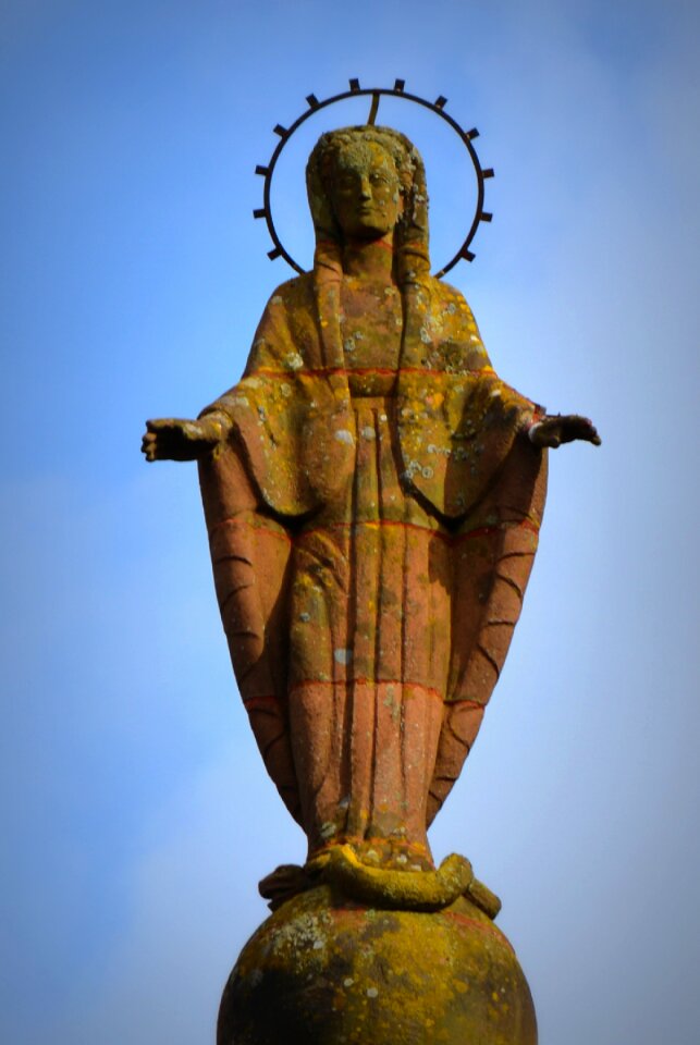 Faith christianity waxweiler