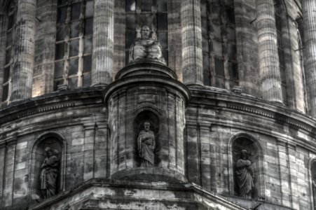 statues de la cathédrale de boulogne sur mer photo