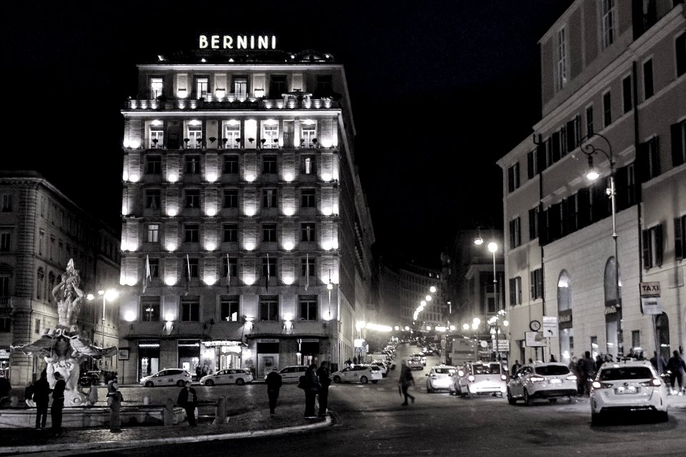 Piazza Barberini - Hotel Bernini Bristol, Rome