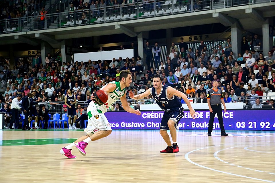 ESSM POITIER PRO B BASKET