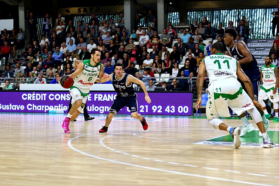 ESSM POITIER PRO B BASKET