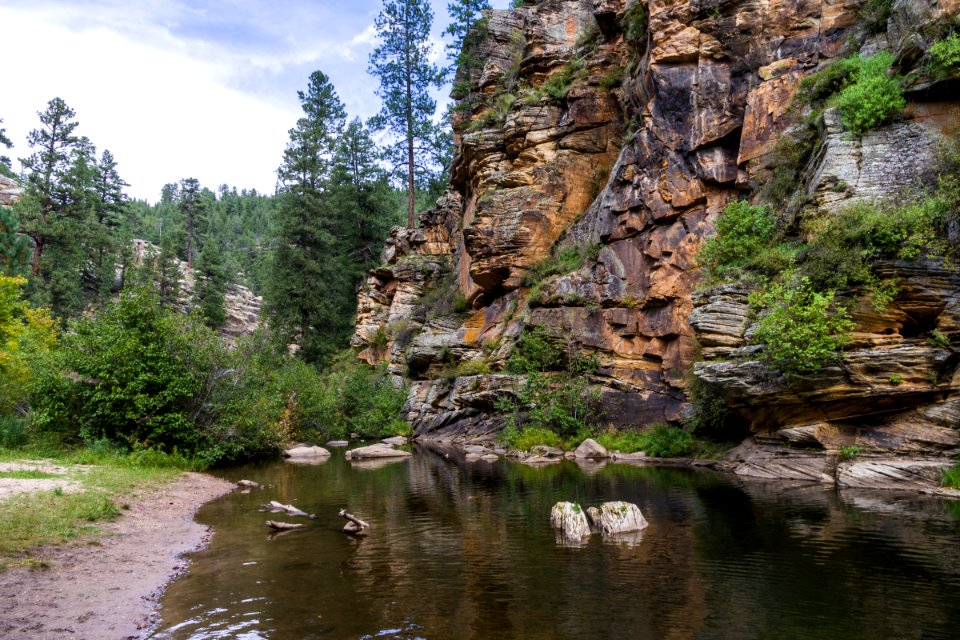 Kinder Crossing Trail