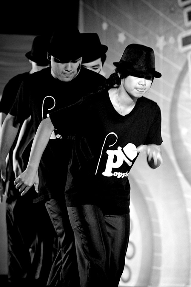 Charming Night [D70] 60