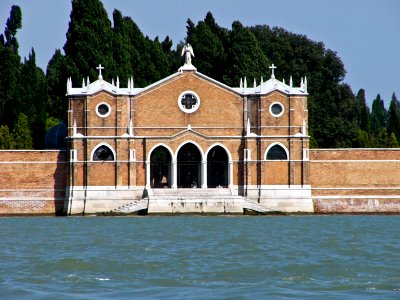 Mansion on the way back from Murano