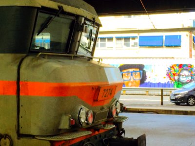 Happy and sad: 'Broken Nose' 7274 stands at Paris Austerlitz having arrived with the sleeper from Nice.