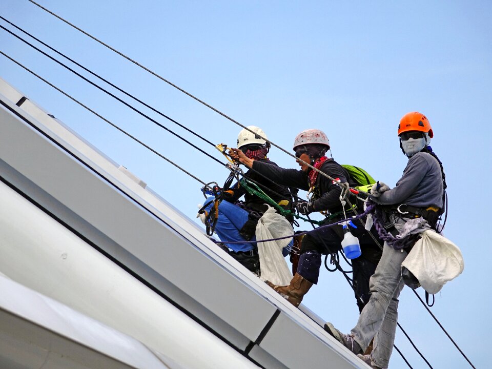 Security climbing equipment