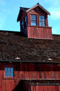Nickel Nickel barn