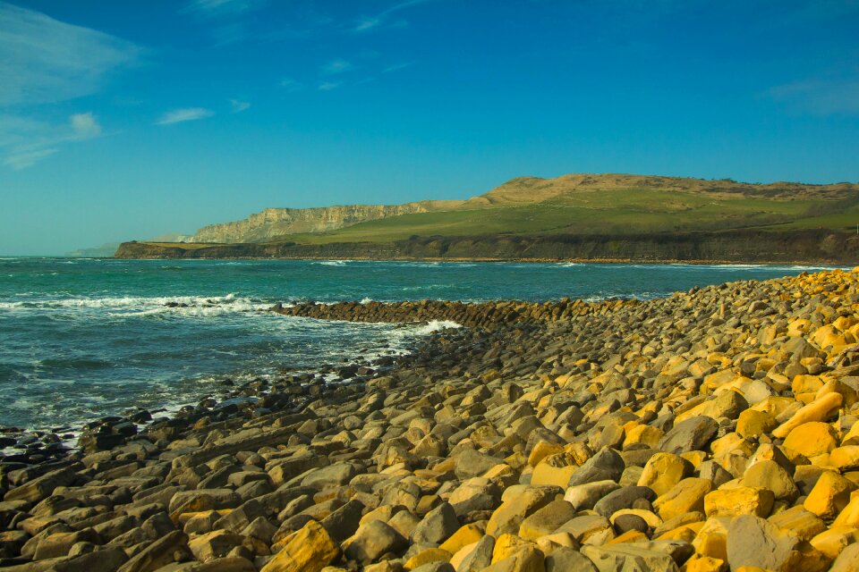 Sea shore stone country