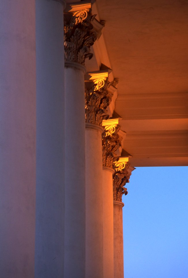 Helsinki Cathedral details: collonade and golden capital