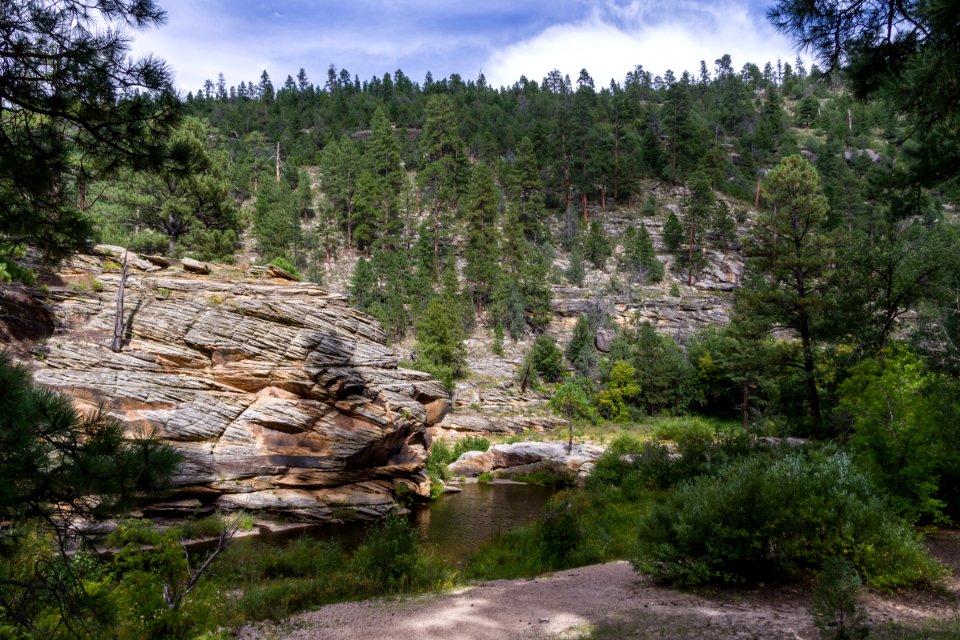Kinder Crossing Trail