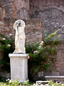 Roman Forum: sculpture photo