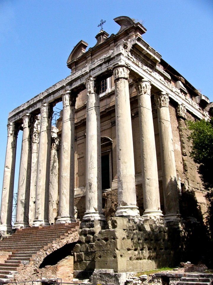 Roman forum: temple?
