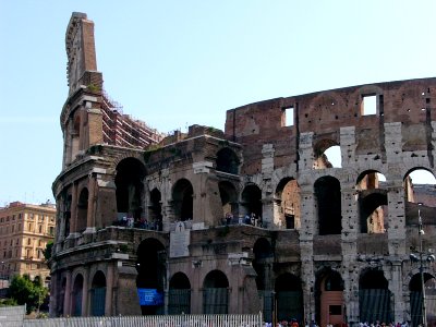 Colosseum main entrance photo