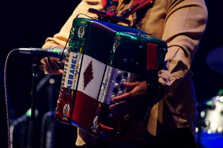 Instrument accordion music