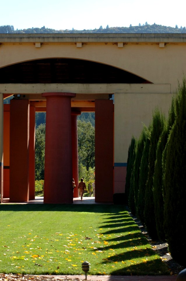 Clos Pegase under Tuscan sun