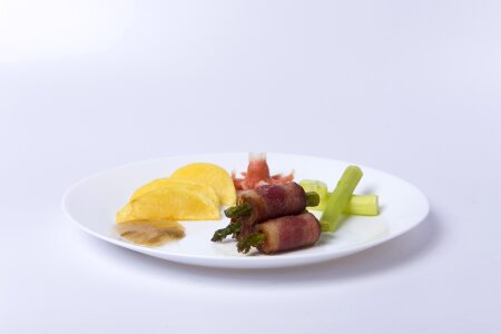 Food asparagus plate