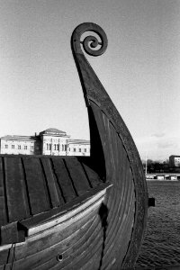 Traditional boat & National Museum