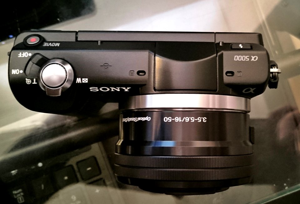 A top-down pic of the new camera, a Sony A5000.