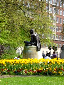 Gandhi, Tavistock Square, London