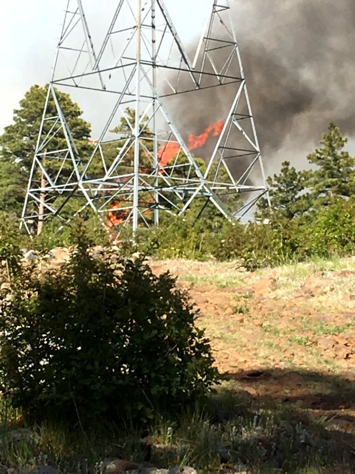 Snake Ridge Fire (May 22, 2017)