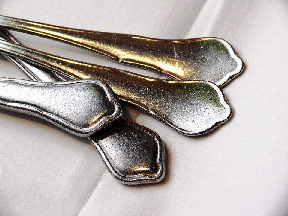 Kitchen spoon knife