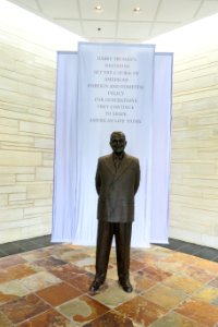Statue of the president