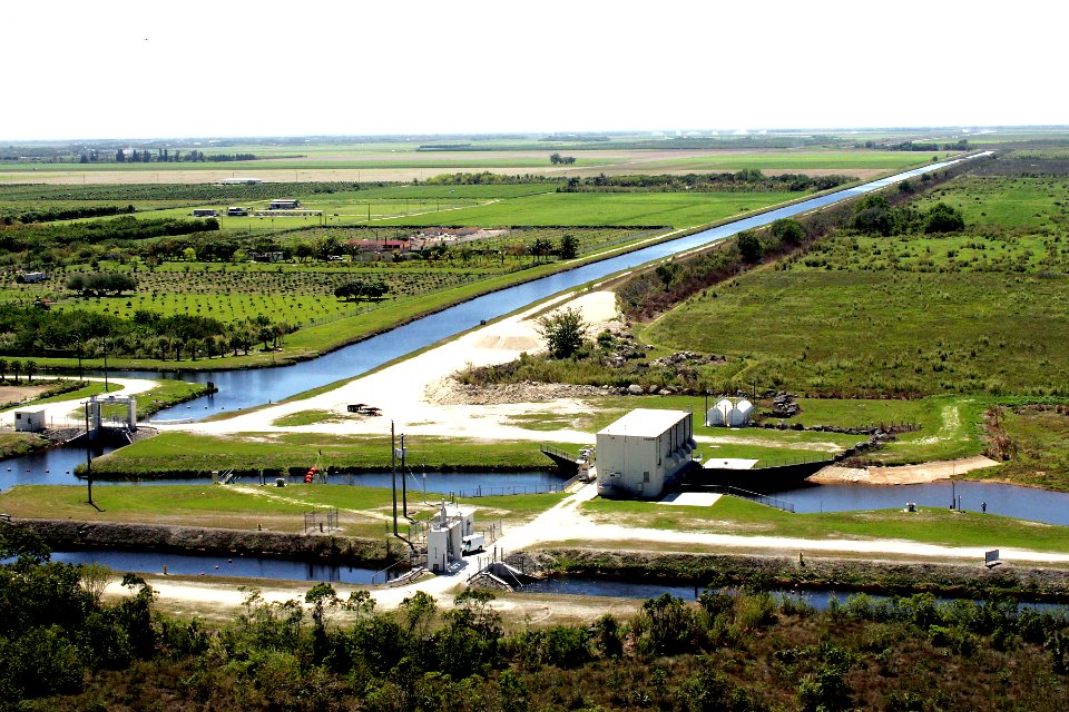 Levees, Dikes and Dams (13), NPSPhoto, R. Cammauf