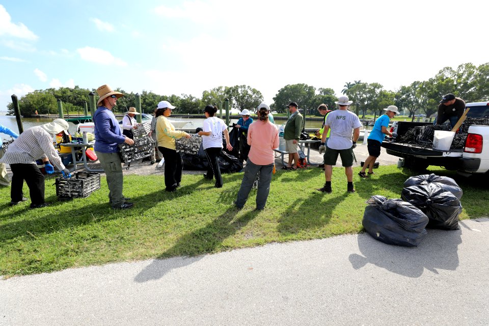 NPSPhoto M.Collier 2019 CS BeachClean WeighingTrash (2)